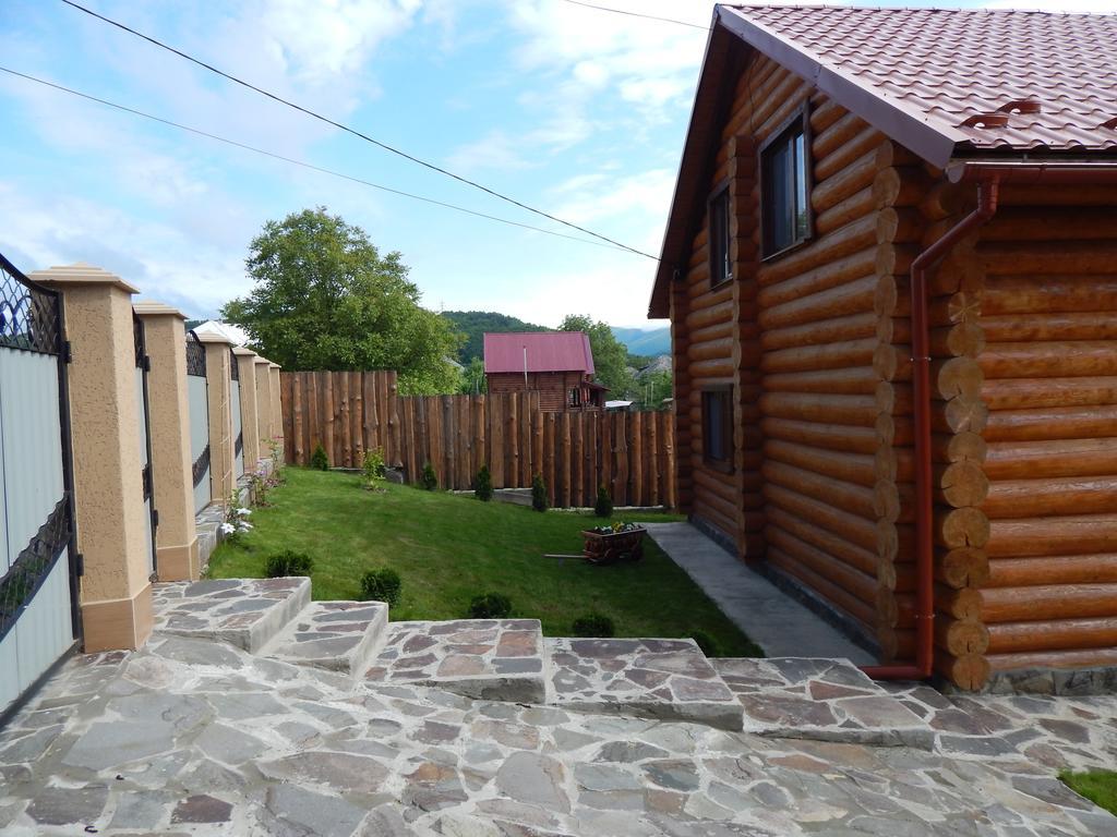 Smerekovyi Dvir Polyana (Transcarpathia) Exterior foto